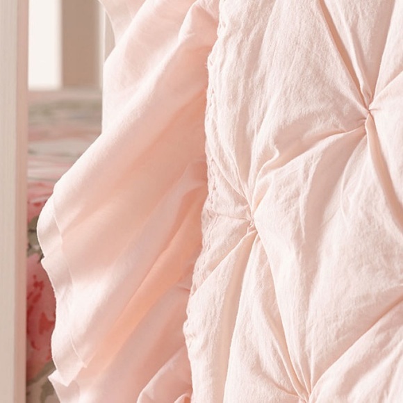 Pottery Barn Kids Sadie Ruffle Organic Cotton Crib Skirt Blush Pink Multi Tiered - Picture 2 of 5